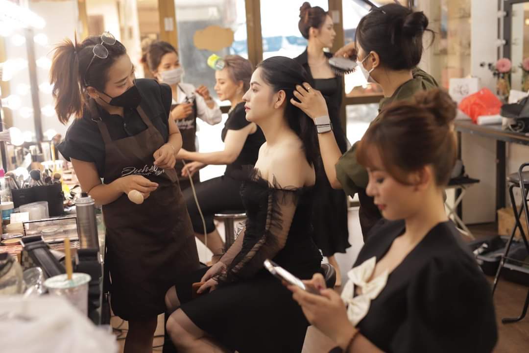Tiệm makeup đi sự kiện đẹp tại Hà Nội
