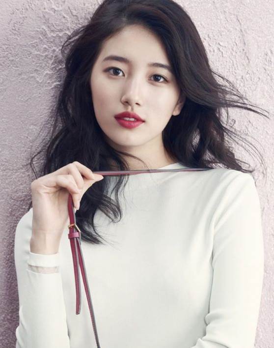 Hách tuổi với bí kíp trang điểm bọng mắt như idol Hàn Quốc
