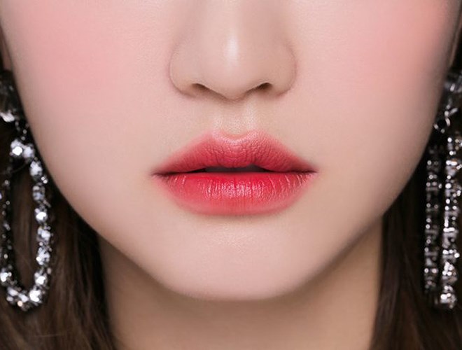 các bước trang điểm nhẹ nhàng đi học cho các cô nàng tuổi teen