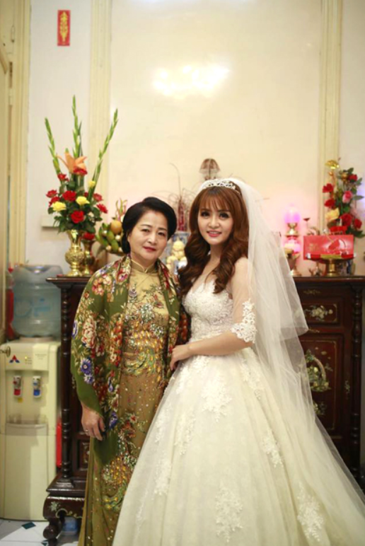 trang điểm nàng dâu mẹ chồng ngày cưới tại quận Hai Bà Trưng