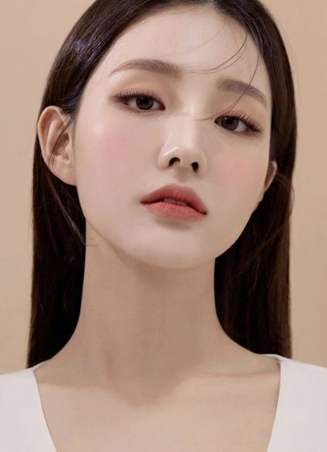 Tự học makeup tại nhà nên bắt đầu từ đâu