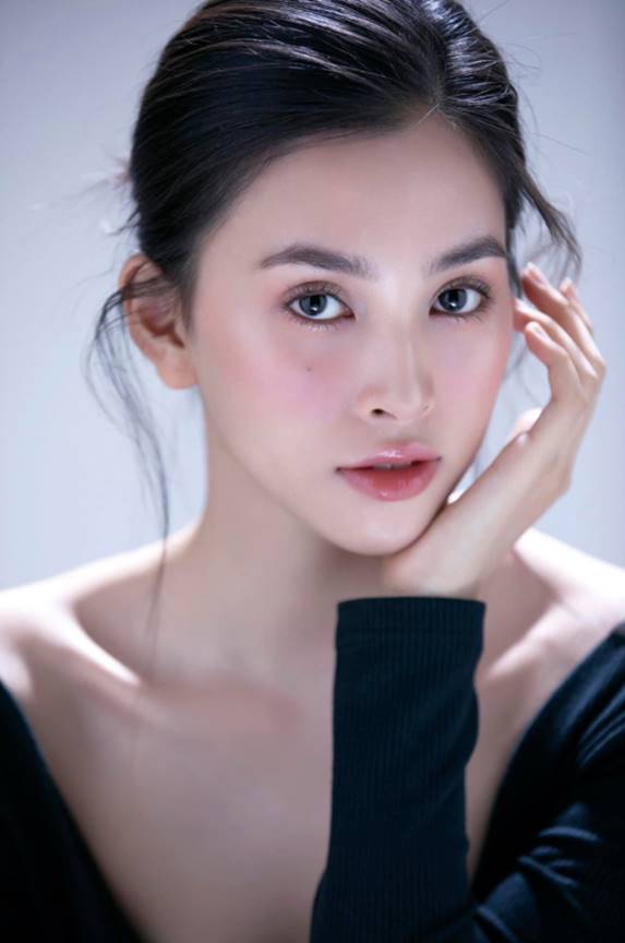 Xu hướng makeup 2022