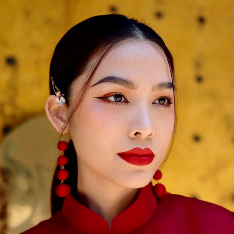 xu hướng makeup 2023 