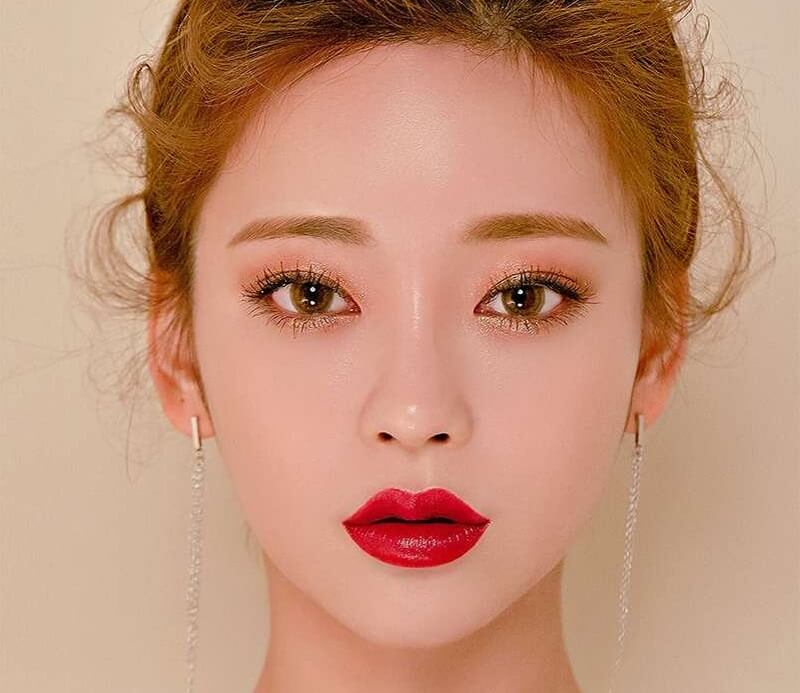 Xu hướng makeup mùa thu 2022 