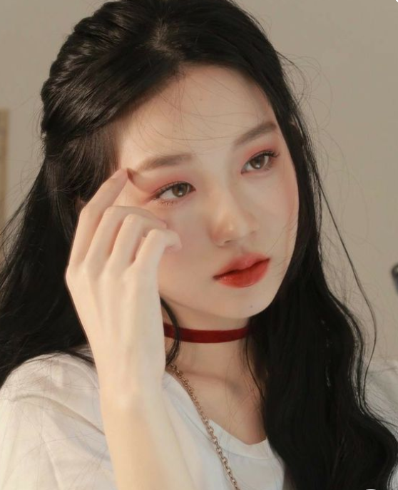 Xu hướng trang điểm tiktok 